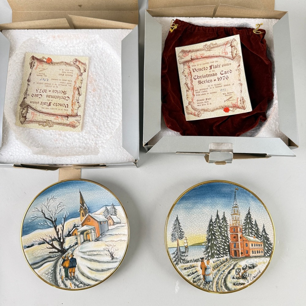 Veneto Flair Christmas Collector Plates Set of 2